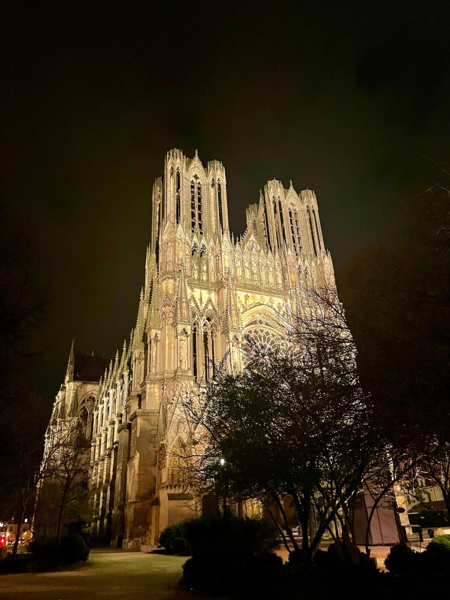 Ferienwohnung Champagne Des Anges - Proche Cathedrale De Reims Exterior foto